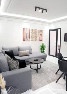 Luxury Retreat in Center, Near Beach & Comfort - 9