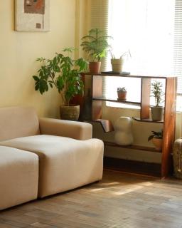 Serene Studio Above Coffee Shop - Ho Chi Minh - 6