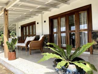 Blackwoods FarmHouse - 4