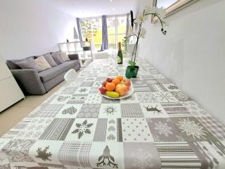 Studio in Los Cristianos front of the beach with pool and WiFi - Arona - 2