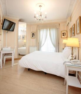Hostal Adriano - 4