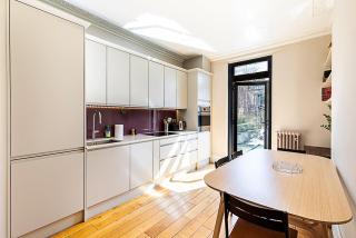 Stylish Kings Cross Apartment with Garden - London - 4