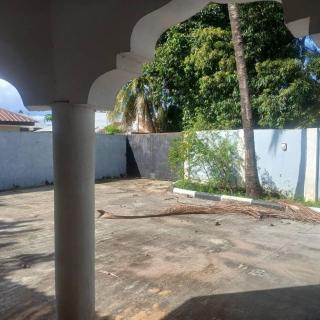 Faarihah Villa - Città di Zanzibar - 3