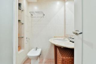 Big apartment, close to train station - Málaga - 4