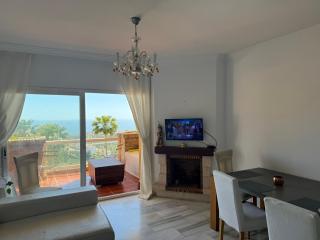 Havsutsikt & Pool Sea View 2BR Apt for 6 Guests near Marbella and Fuengirola - Sitio de Calahonda - 4