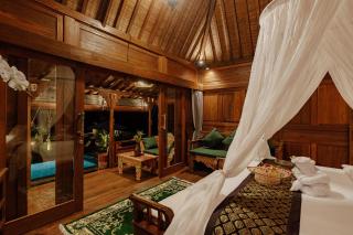 Kubu Cemcem Mesari Private Villas - 2