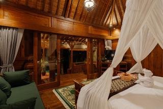 Kubu Cemcem Mesari Private Villas - 4