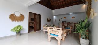 Villa Rumba, Batu Bolong Beach Canggu - Canggu - 9