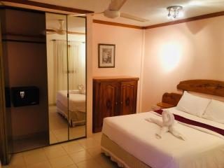 Fond Bay Suites Hotel - Breathtaking Ocean Views - Micoud - 1