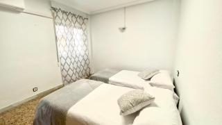 4-bedrooms apartment just 2 min to walk from the beach, Santa Pola, center - Santa Pola - 1