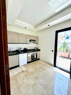Maarif Picasso Studio & Private Terrace & Parking - Casablanca - 7