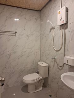 ฟาดิลบังกะโล Fadel bungalow -  - 7