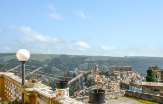 Awesome Apartment In Ragusa With Wifi - Ragusa - 6