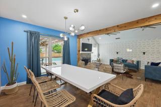 5BR w Pool, Golf Simulator, Game Room & EV Charger - 1