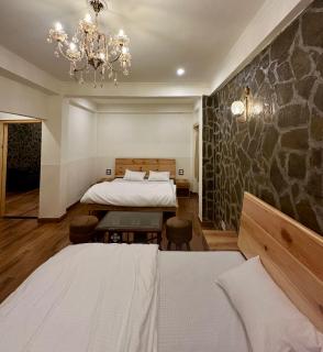 The Rustic Ridge - 1