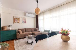 Chic 2BR Gem on Moda Iconic Antiques Street - Istanbul - 7