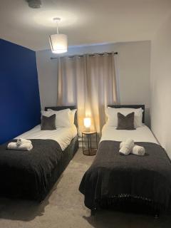 Home in Manchester - Mánchester - 4