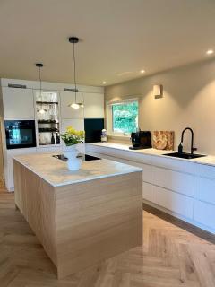 Cozy house with lovely garden - 6