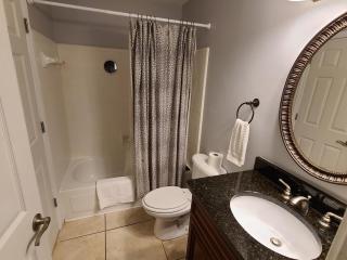 Atlanta Sandy Springs Dunwoody Condo - Sandy Springs - 2