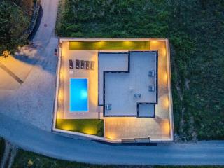 NEW! Holiday Home Nina with pool - TA Leut Agency - Privlaka - 2
