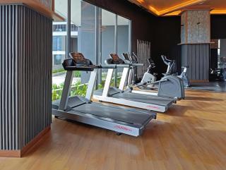Premium Collins Boulevard Near Airport - - 4