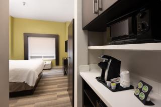 Holiday Inn Express & Suites Chattanooga-Hixson by IHG - 6