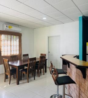 Little Bern #1, your little oasis with pool access - San Mateo - 9
