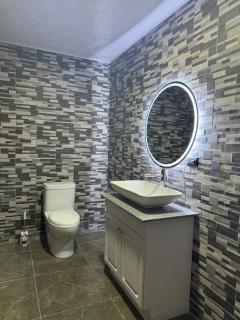 Little Bern #1, your little oasis with pool access - San Mateo - 1