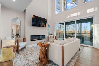 Adamina Canyon Luxurious, Brand New 5BR 3BTH 7 - Rockbridge - 1