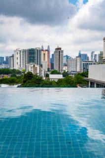 Entire Apartment in Kuala Lumpur! Luxury Pool - Kuala Lumpur - 1