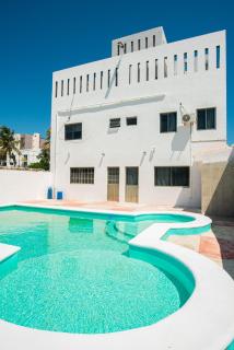 Twin villas for large groups, 1 block from beach - Chicxulub - 0
