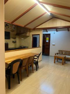 Zaras Cottage - 4