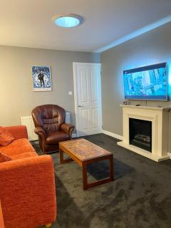 Two bedroom detached bungalow with conservatory - Bottesford - 5