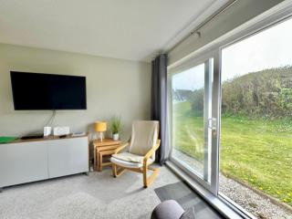 NUMBER SEVEN ISALLT LODGES - Trearddur - 3