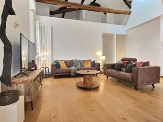 La Vue Du Clocher Parking Terrasse Vue Cathédrale - 7