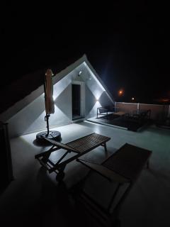 Modern penthouse Ivan with rooftop swimming pool and jacuzzi - Drinovci - 8