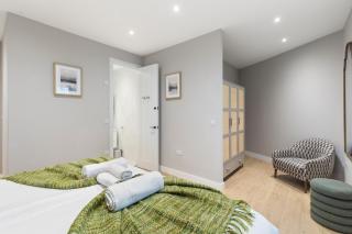 Modern 2BR Apartment Sleeps 6 Spacious and Bright The Pine - Londra - 2
