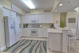 Roomy Condo with Pool and Beach Access - Unit 0502 - Panama City Beach - 7