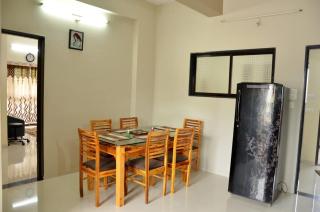 302 Doshi Residency Luxurious 2BHK in Samrat Chowk - Jāmb - 4