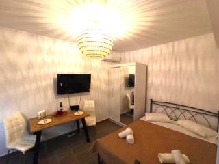 VE Apartment - Khelmáta - 4