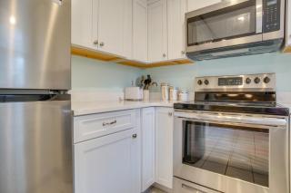 1 Mi to Beach Cape Cod Escape with Yard! - West Dennis - 1