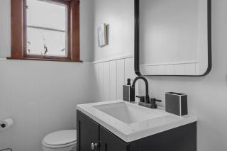 Grand Rapids Gem - Near Heart of DT - Sleeps 10 - Grand Rapids - 7