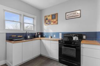 Grand Rapids Gem - Near Heart of DT - Sleeps 10 - Grand Rapids - 5