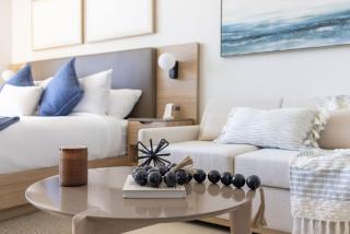 3012 Studio in front of Kaseya Center with Pool - 4