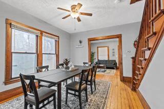 Stylish Home Near Heart Of Downtown Sleeps 8 - Grand Rapids - 7