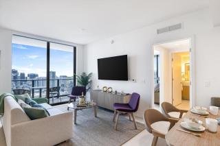 4305 High Floor Apt with City and Marina Views - Miami - 9