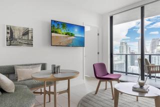 3808 Apt Next to Kaseya Center with Pool a Spa and Gym - 9