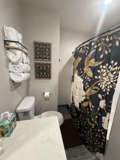 Cozy Haven Apartment - 2