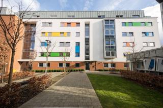 Minimalist Private Rooms at Fitzroy Court in Luton - Luton - 9