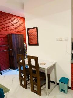 Unic Residence And Transit Hotel - 3